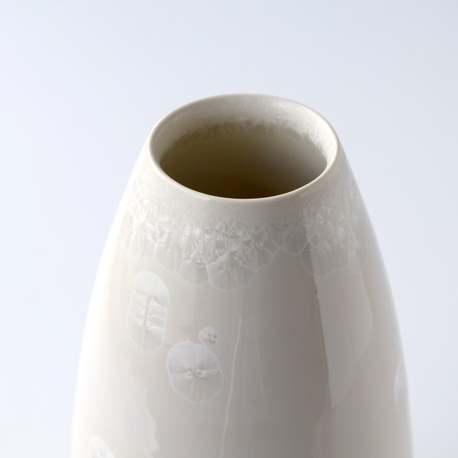 Gekka of peanuts【paulownia box) (1 piece) Kyo ware/Kiyomizu ware