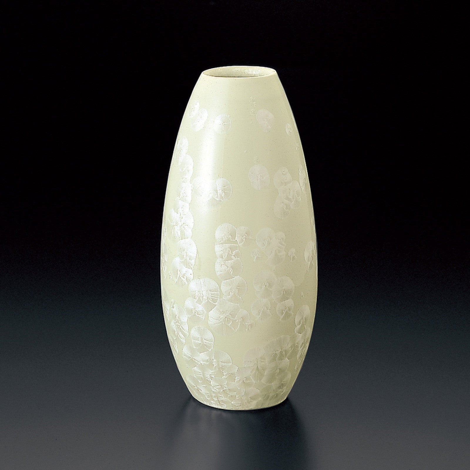 Gekka of peanuts【paulownia box) (1 piece) Kyo ware/Kiyomizu ware