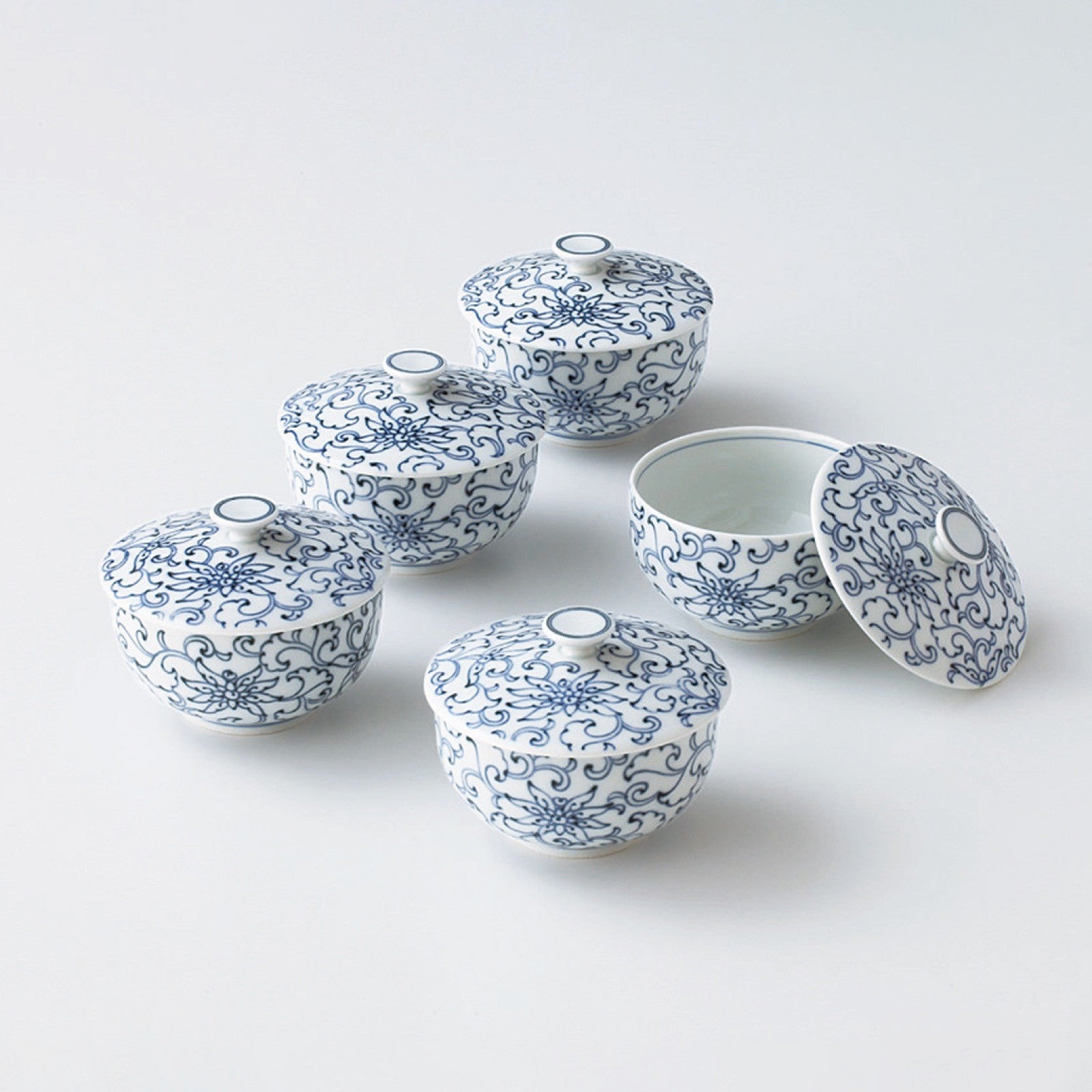 Kyōkarakusa of tea cups【Paulownia Box】(5 pieces) Seto ware