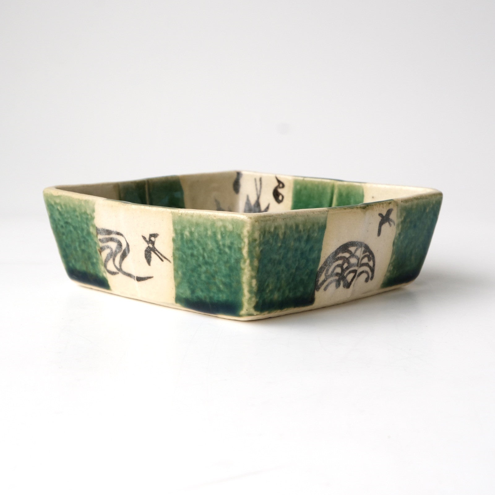 Ichimatsu of small bowls〈5 pieces〉 Seto ware