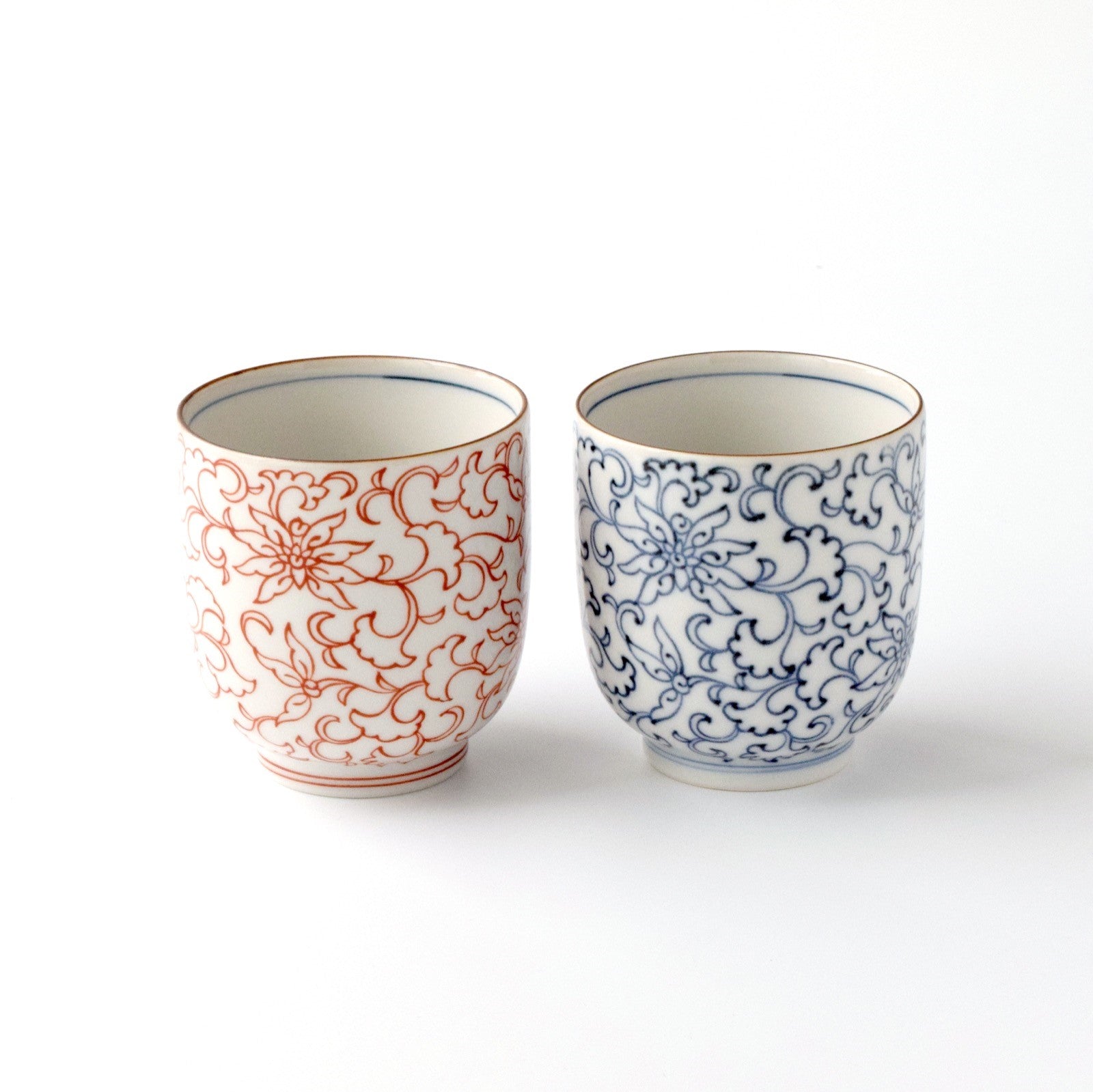 Kyōkarakusa pair of teacups(2 pieces) Seto ware