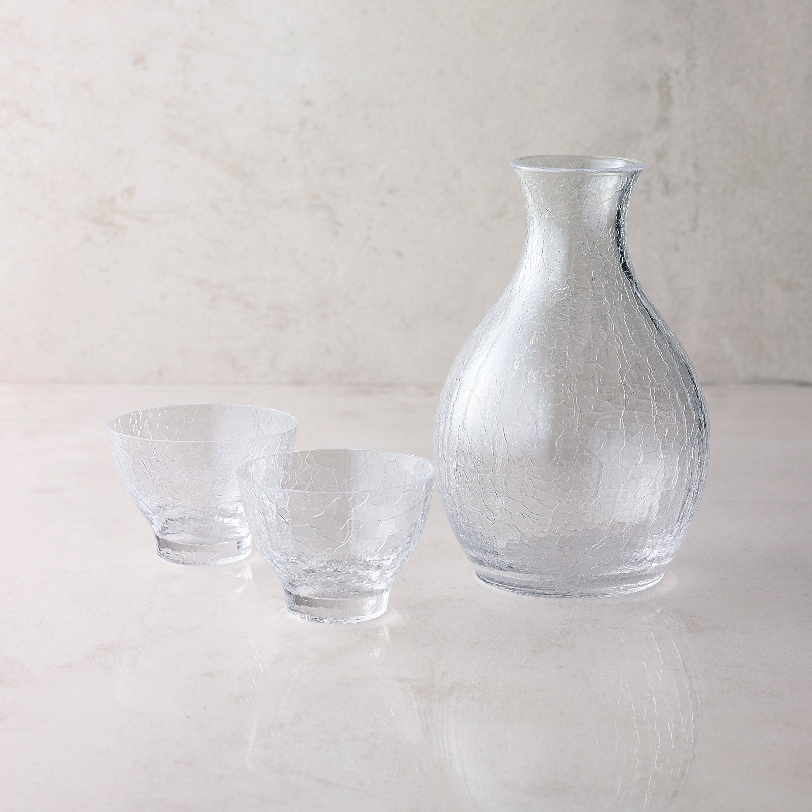 Yukiakari of chilled sake cup set (1 sake bottle, 2 sake cups)
