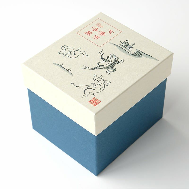 Chōjū-giga of Mag【Blue and white 】(1 piece) Kyo ware/Kiyomizu ware